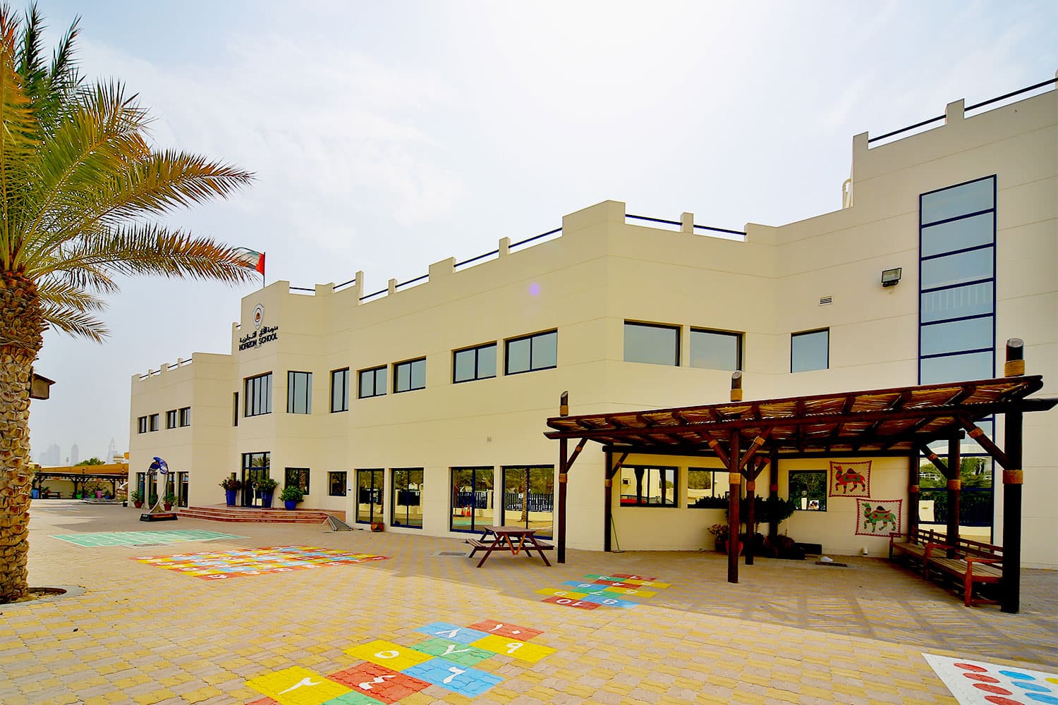 Horizons English School - Arabian Ranches, AE