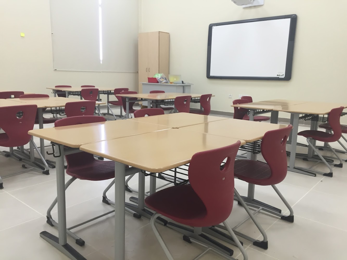 Victory Heights Primary School - Sports City, AE